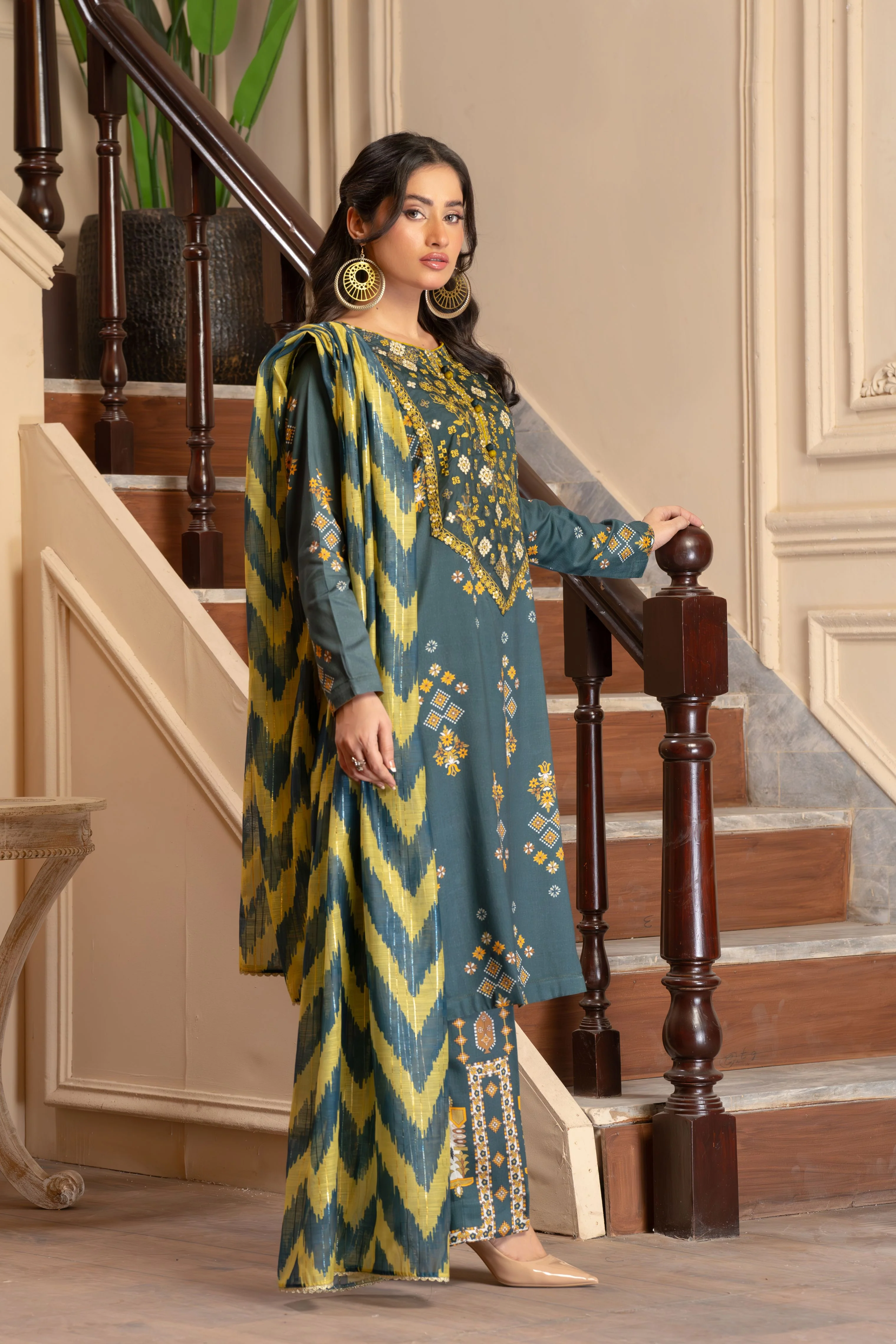 Motif Corduroy Embroidered Suit-003 - Image 3
