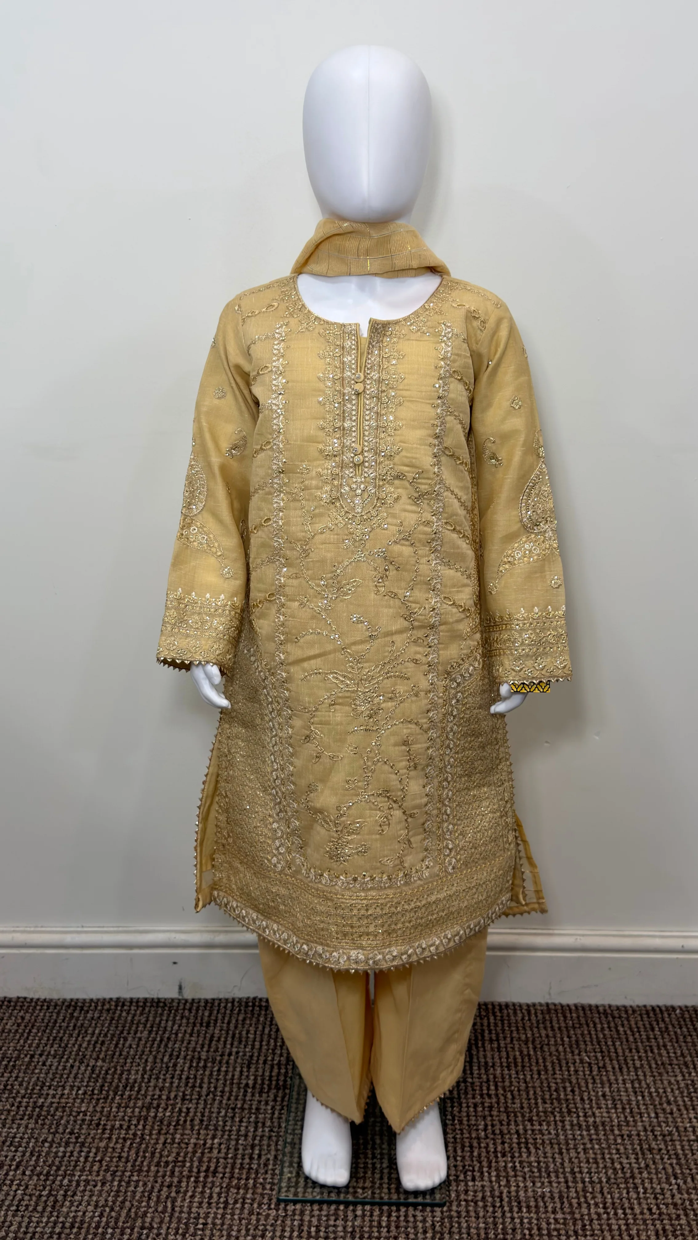 Motif Girls Cotton Embroidered Suit-701