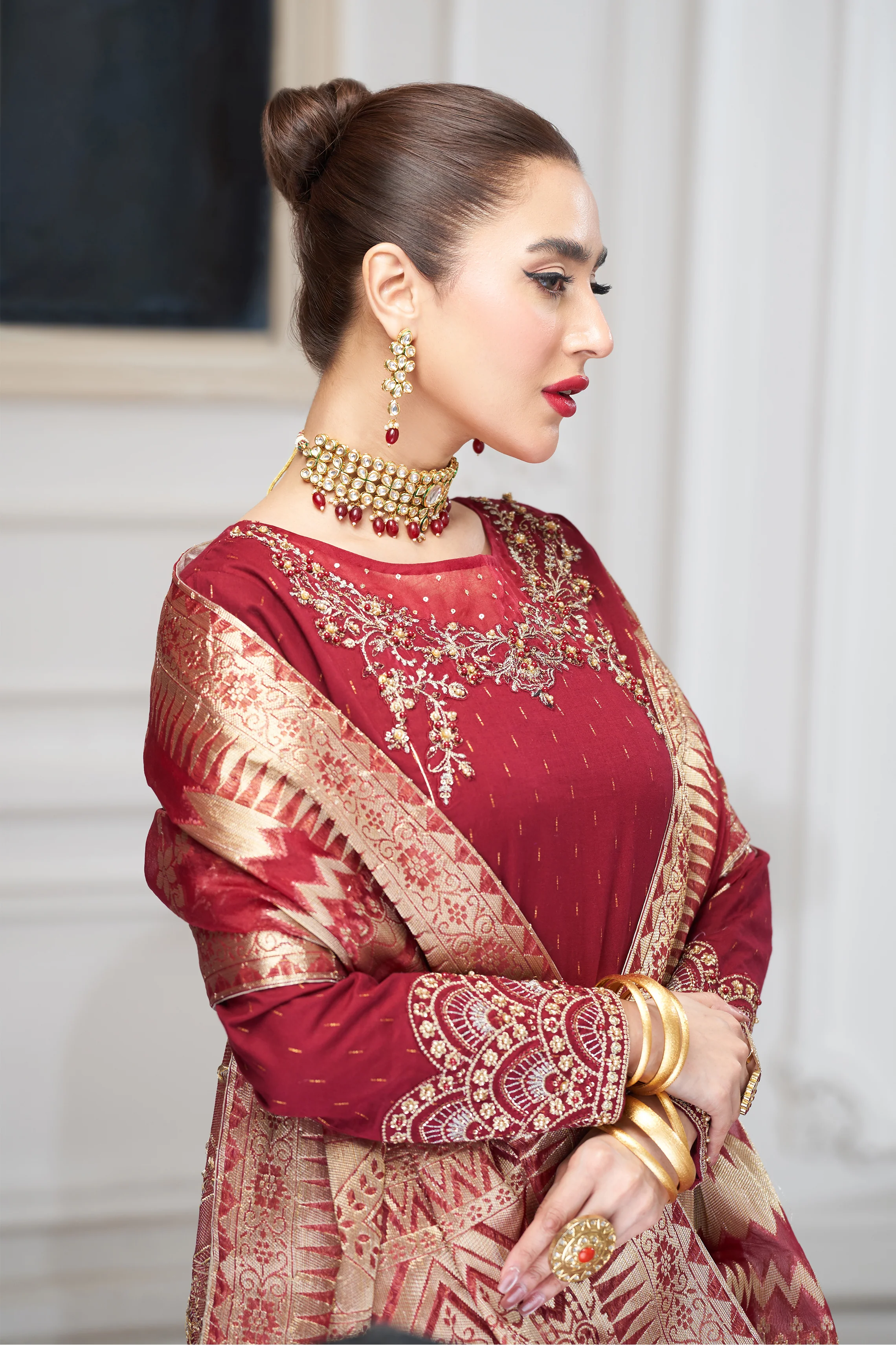 Motif Golden Brosha Embroidered Suit-026 - Image 10
