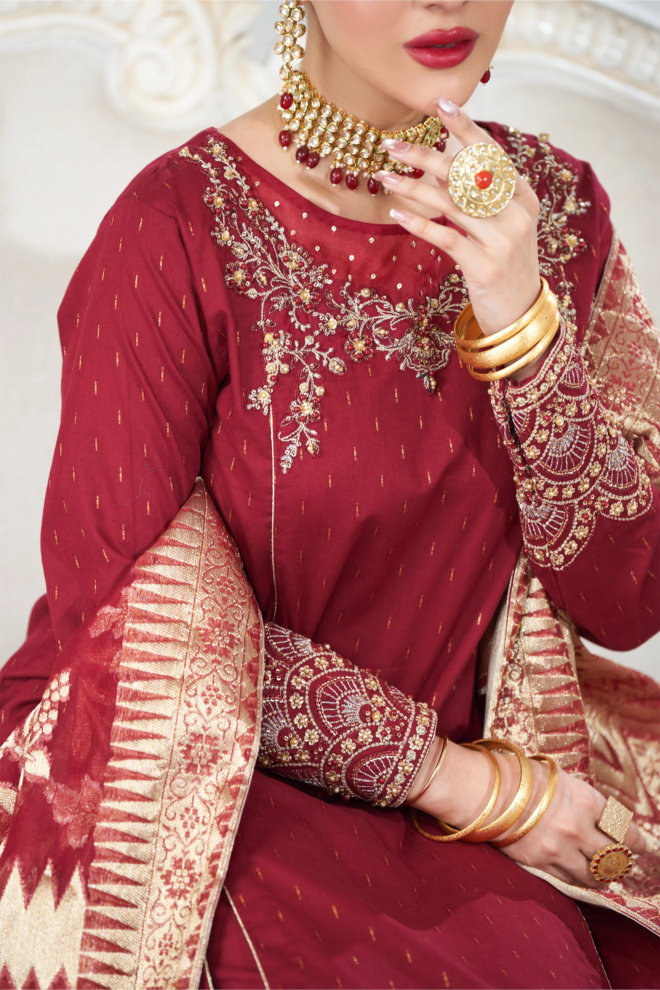 Motif Golden Brosha Embroidered Suit-026 - Image 9