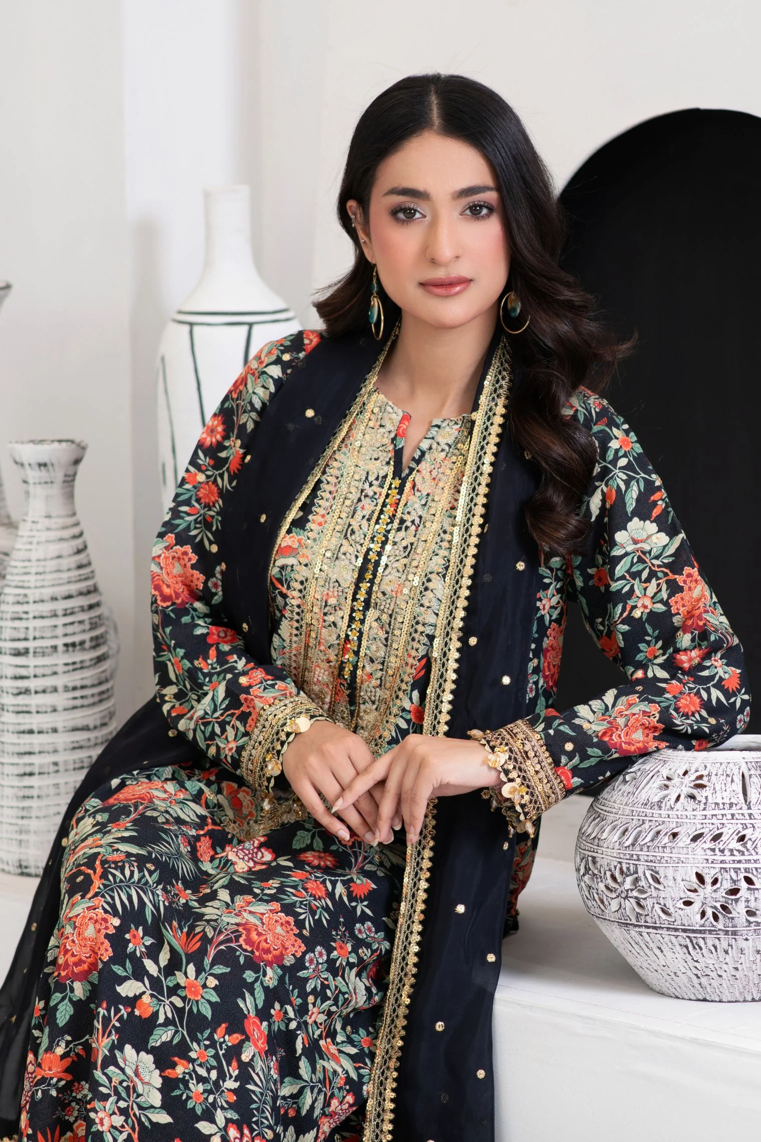 Motif Karandi Printed Suit-058 - Image 7