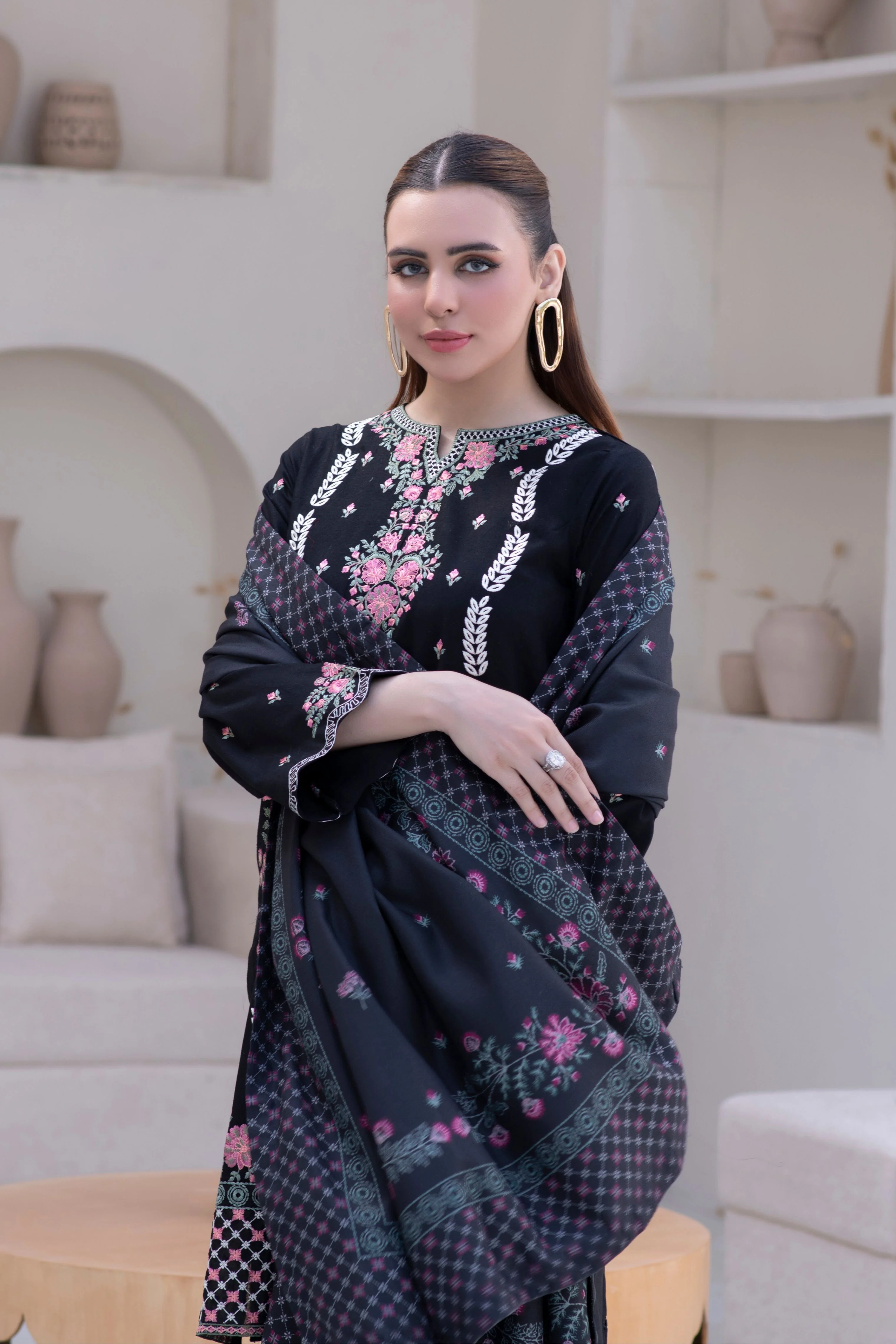 Motif Khaddar Embroidered Suit-049 - Image 9
