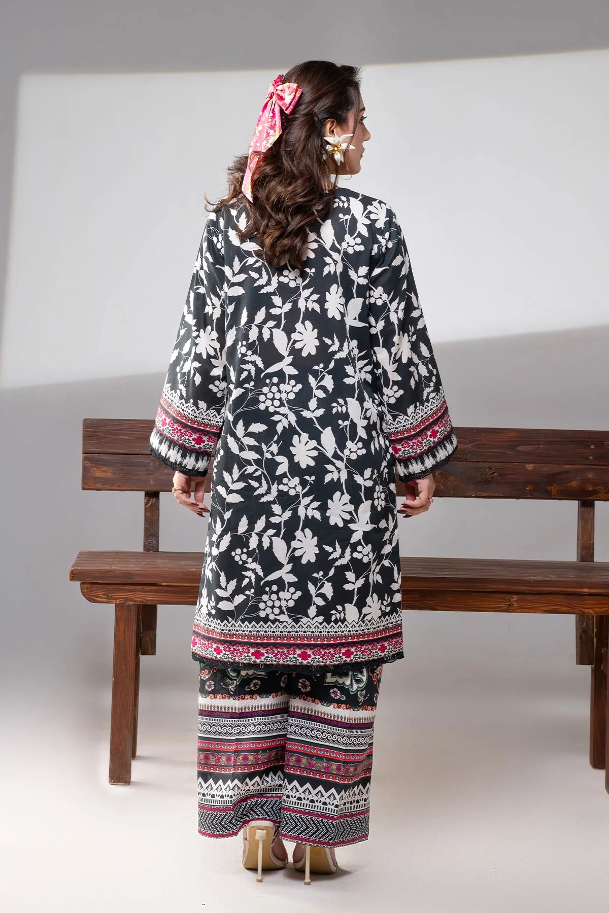 MOTIF KHADDAR PRINTED SUIT-009 - Image 7