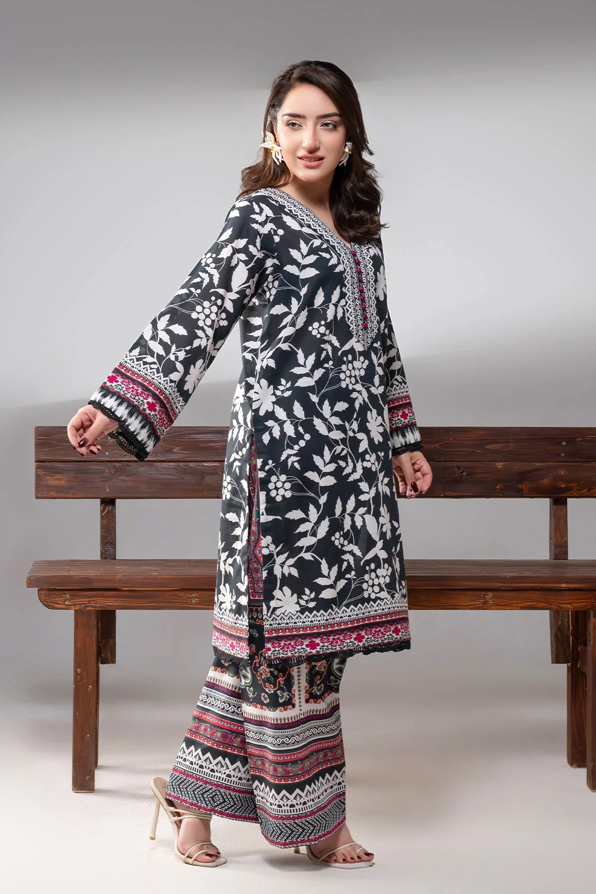 MOTIF KHADDAR PRINTED SUIT-009 - Image 8