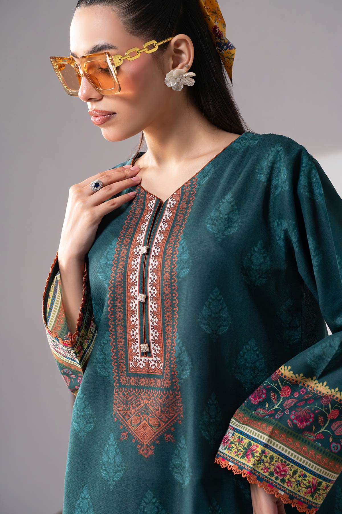 MOTIF KHADDAR PRINTED SUIT-010 - Image 7