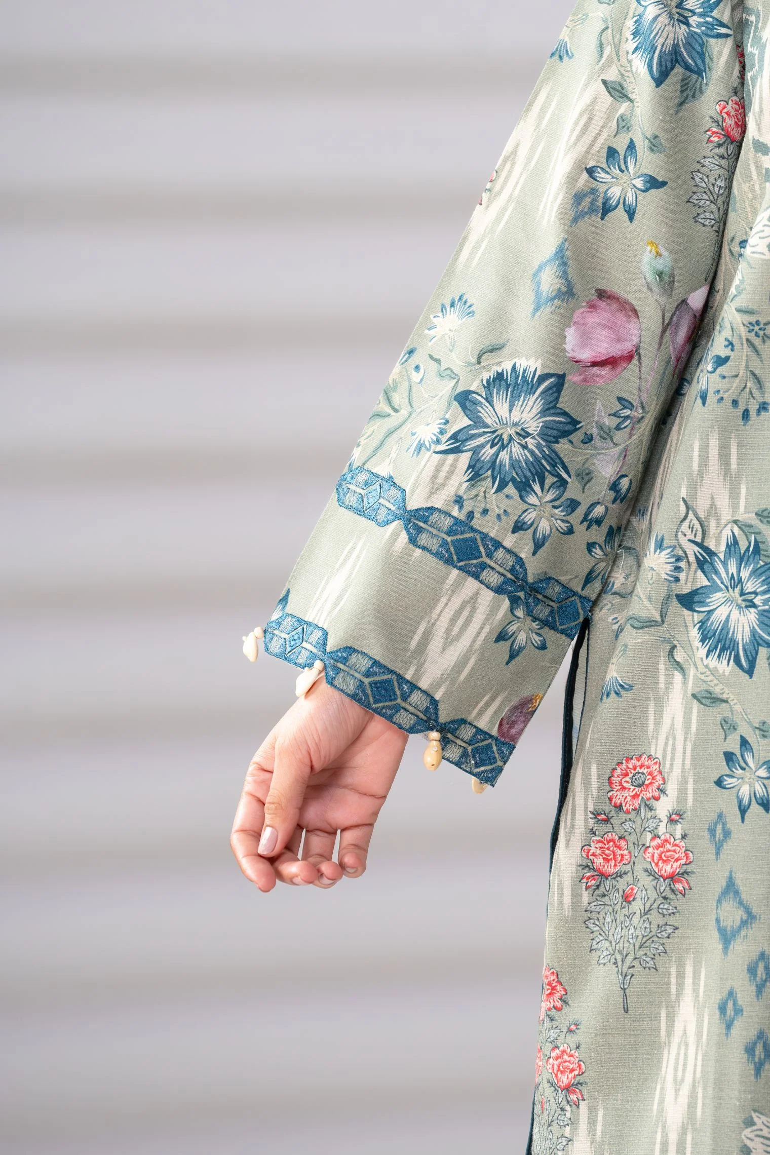 MOTIF KHADDAR PRINTED SUIT-036 - Image 6