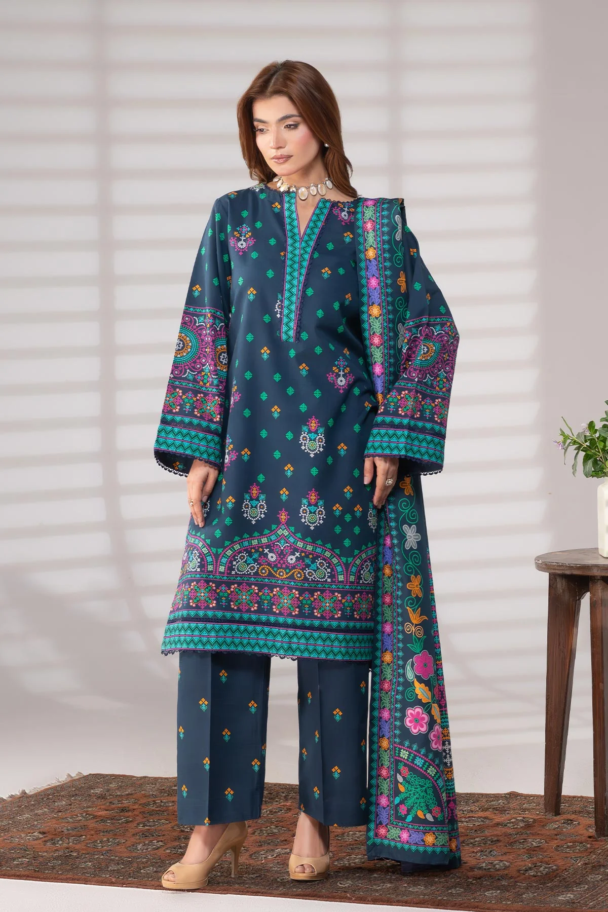 MOTIF KHADDAR PRINTED SUIT-039 - Image 5