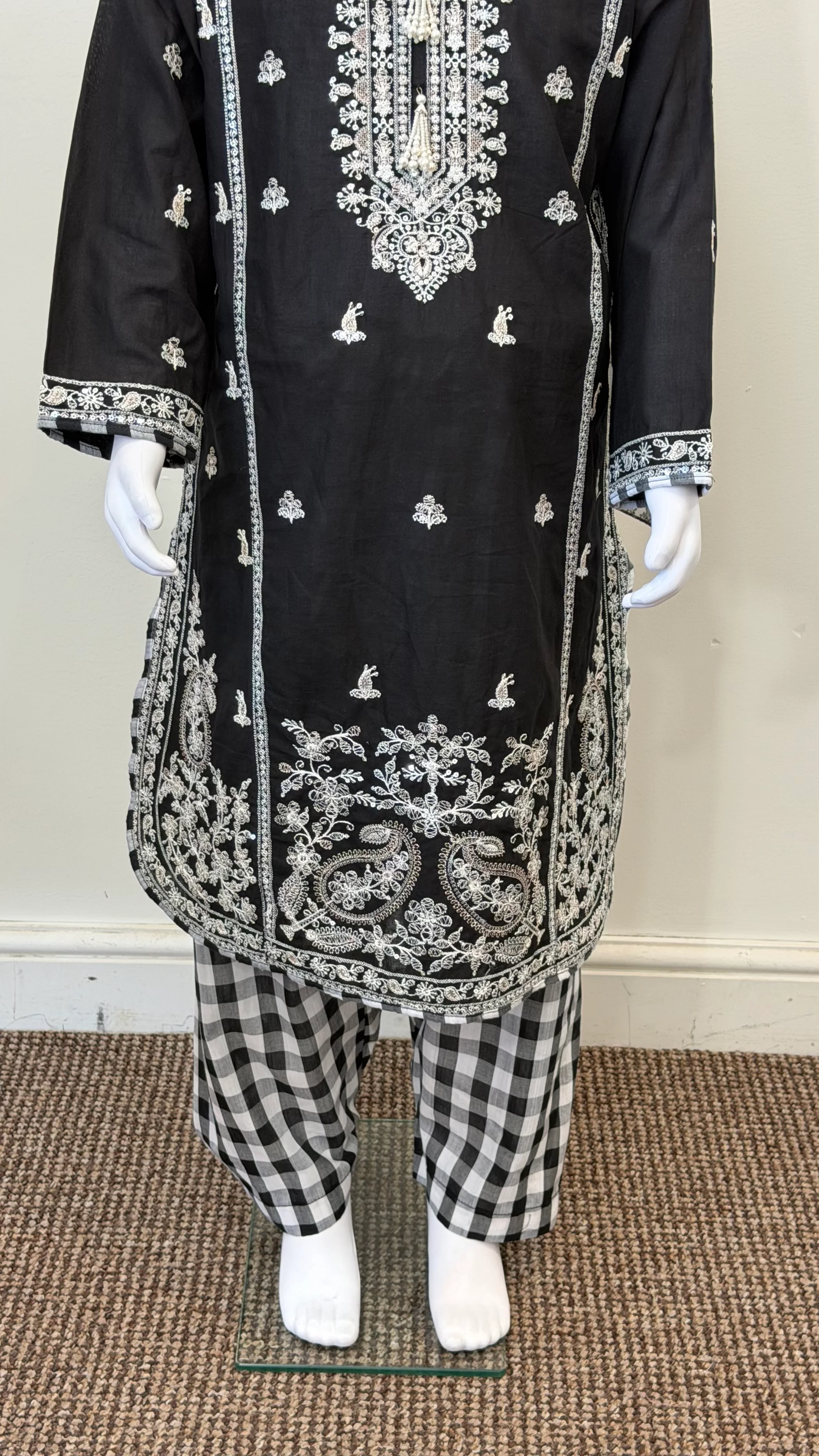 Motif Kids Lawn Printed Suit-26505 - Image 4