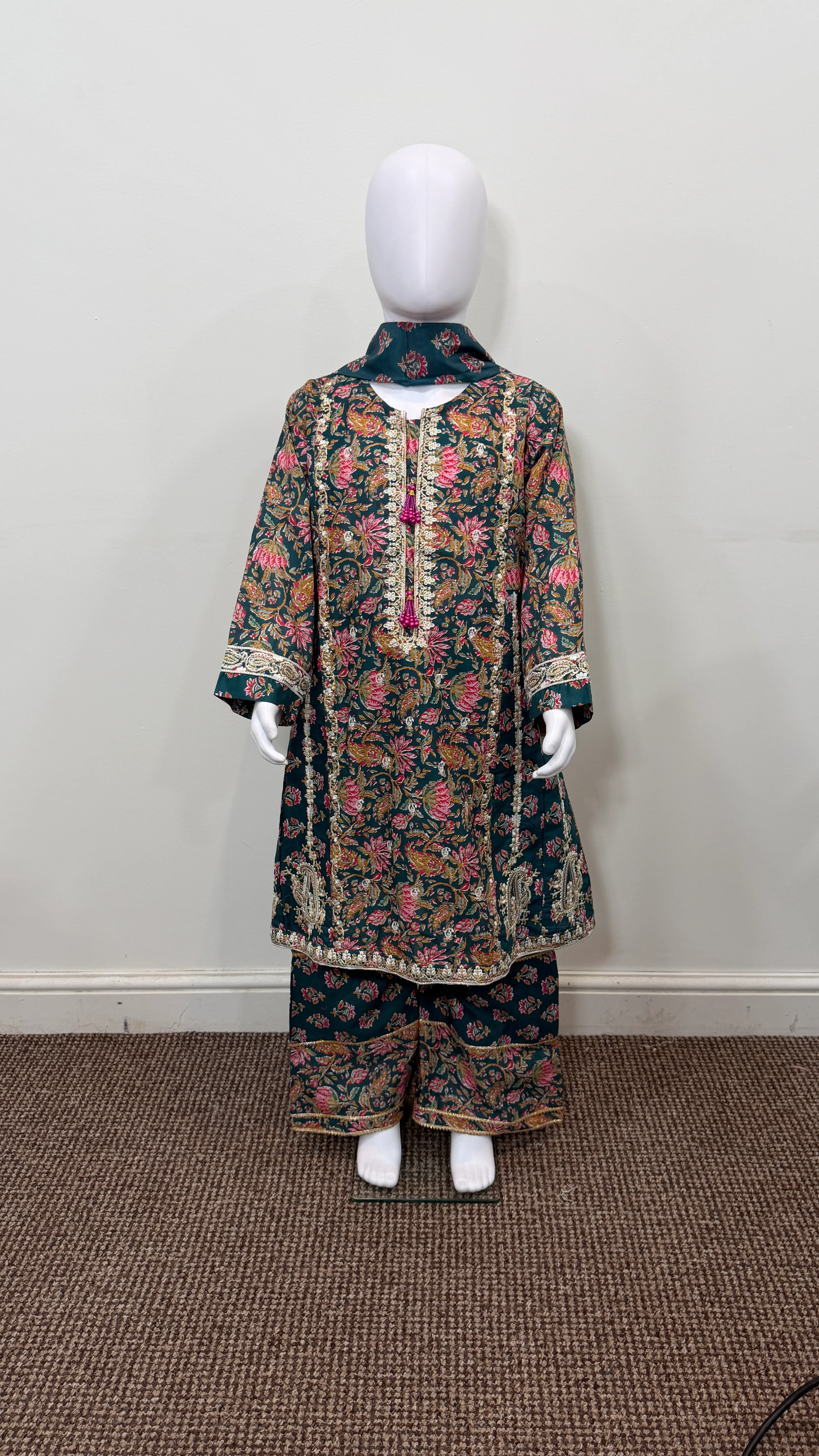 Motif Kids Lawn Printed Suit-26518