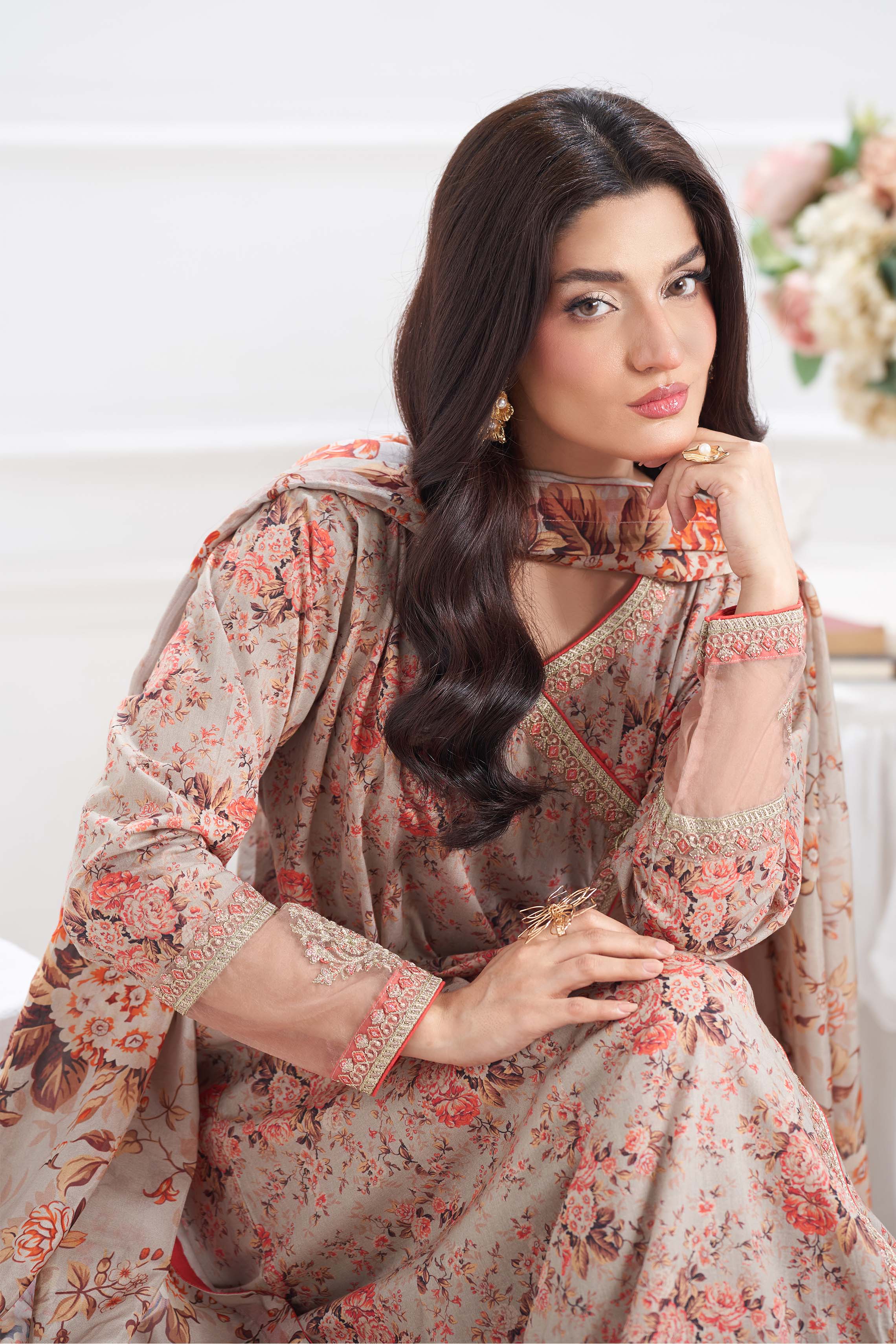 Motif Lawn Embroidered Suit-026 - Image 4