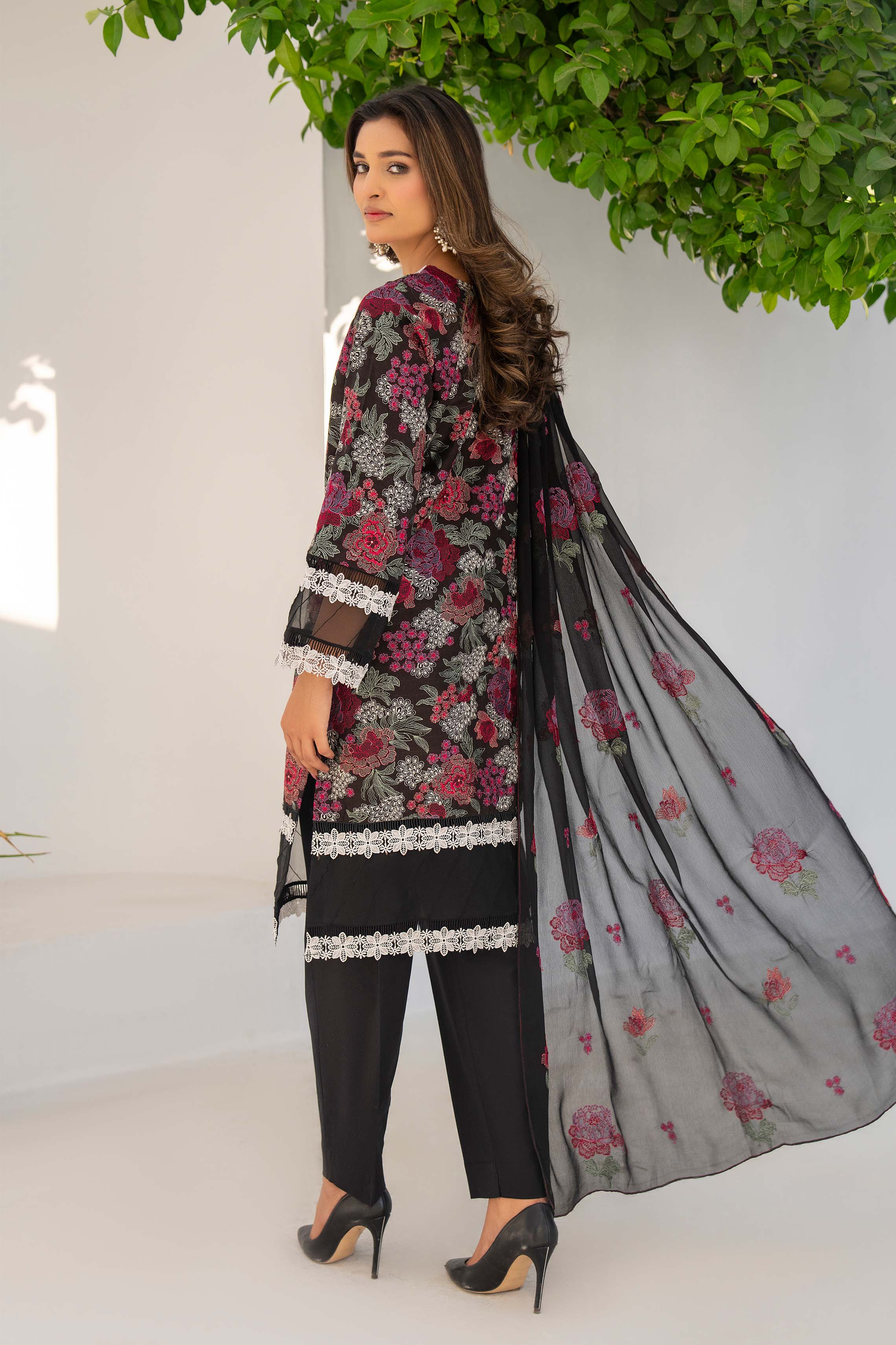 Motif Lawn Embroidered Suit-147 - Image 7