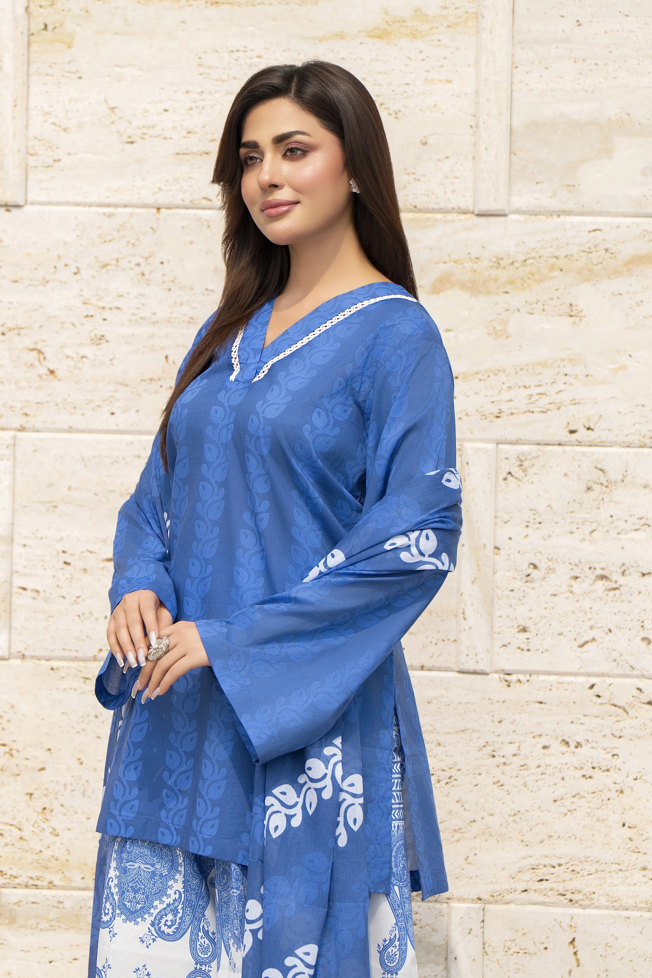Motif Lawn Printed Suit-002 - Image 4