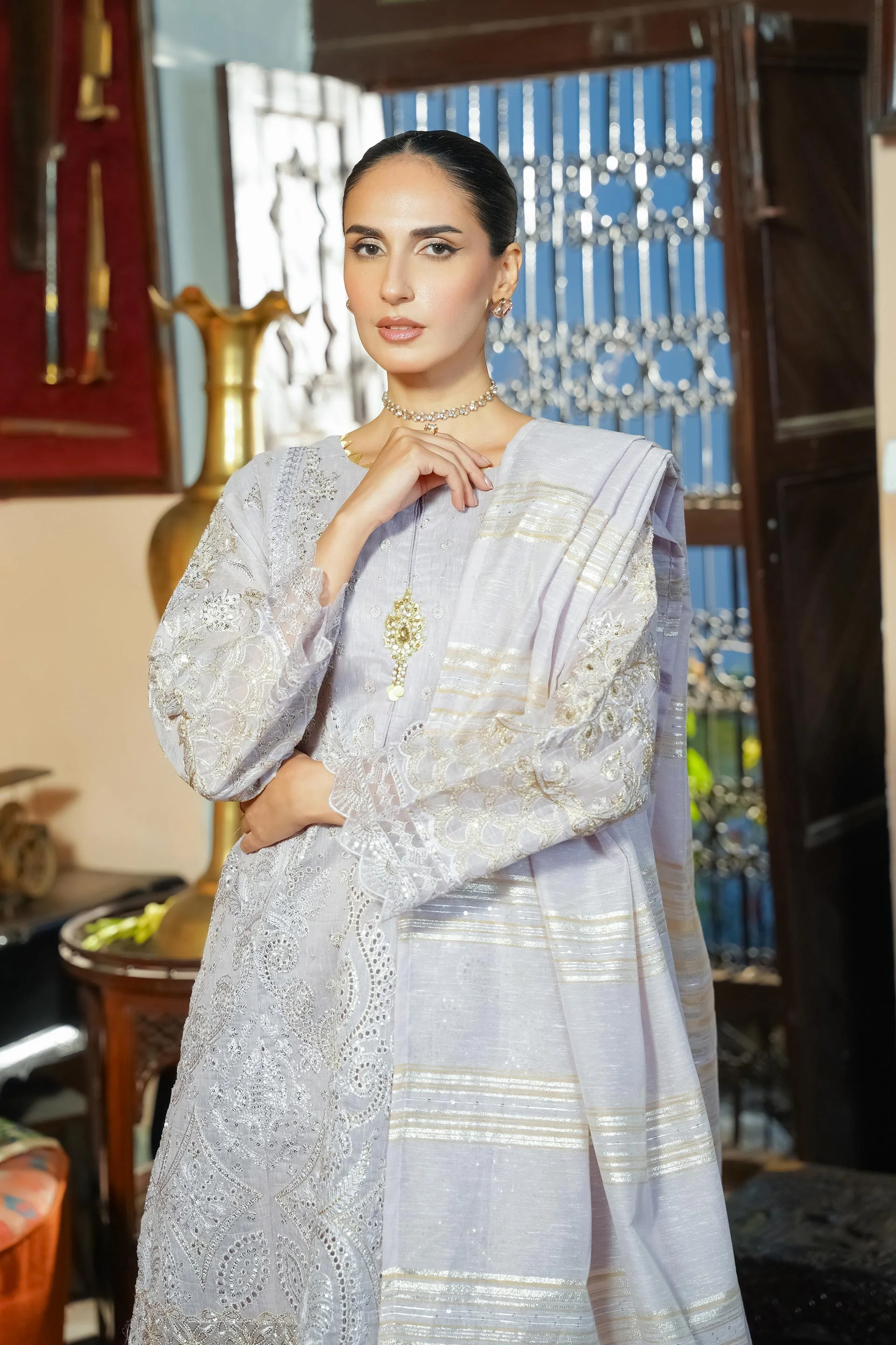 Motif Schifilli Embroidered Suit-280 - Image 3