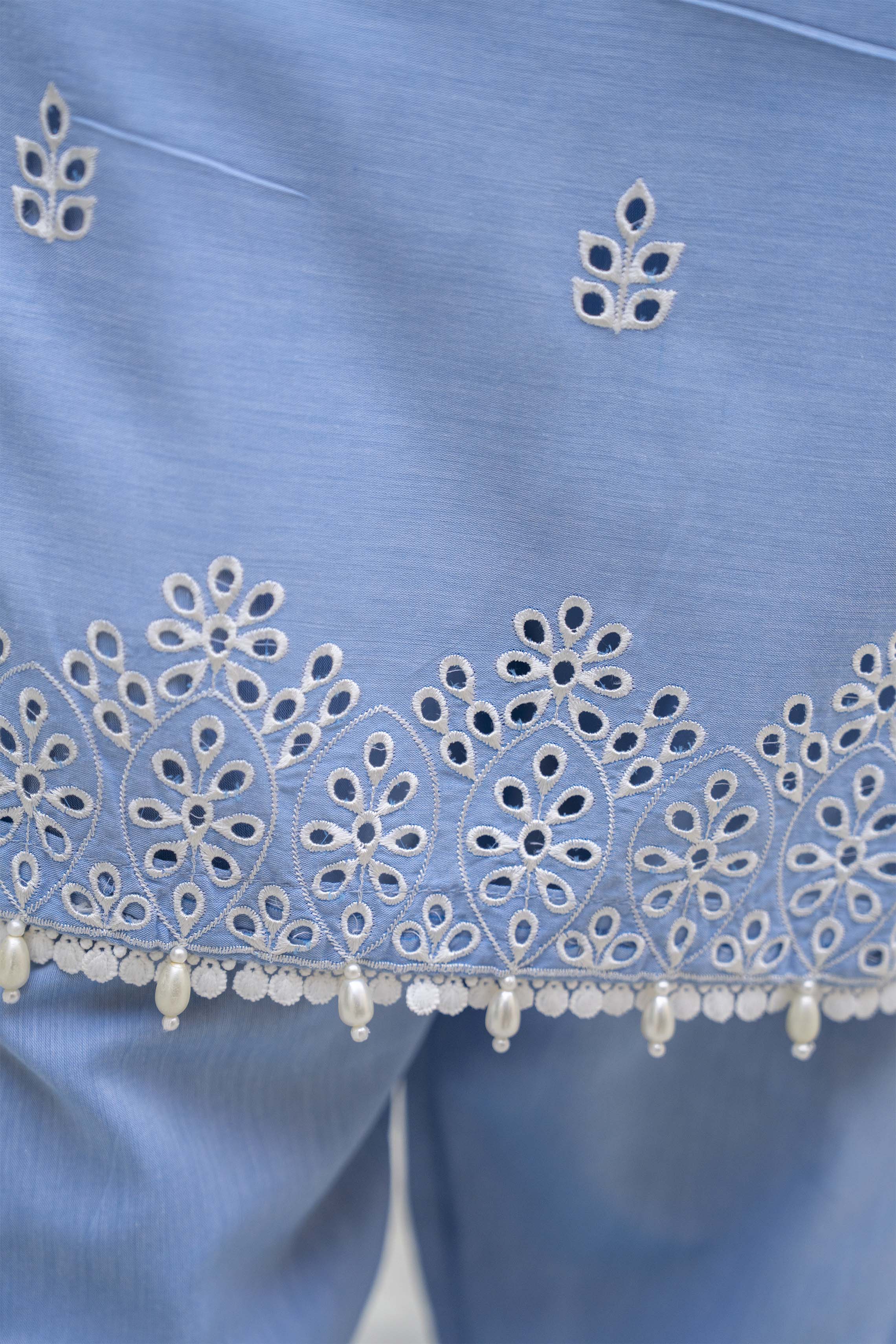 Motif Schifilli Embroidered Suit-3812 - Image 3