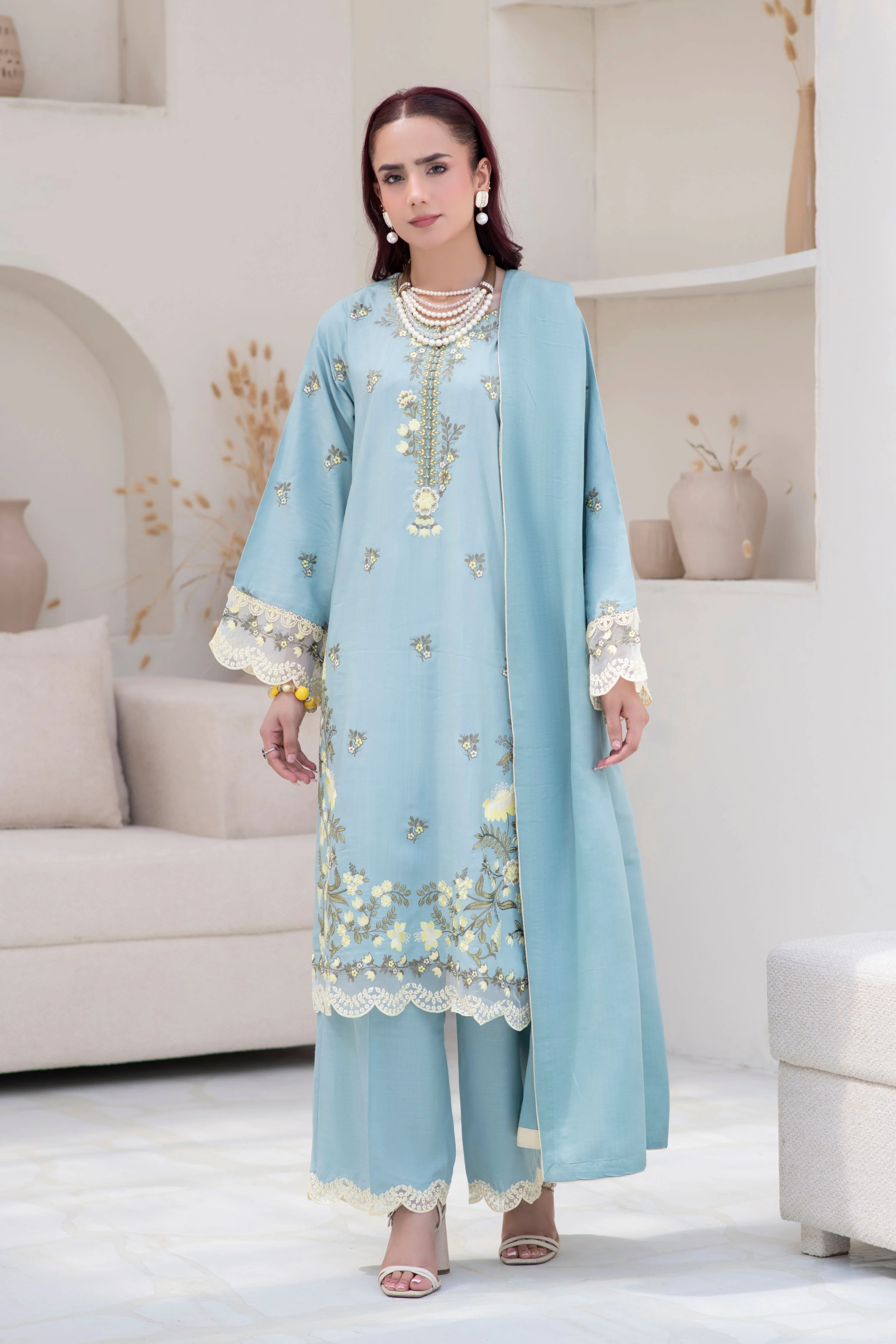 Motif Slub Linen Embroidered Suit-051
