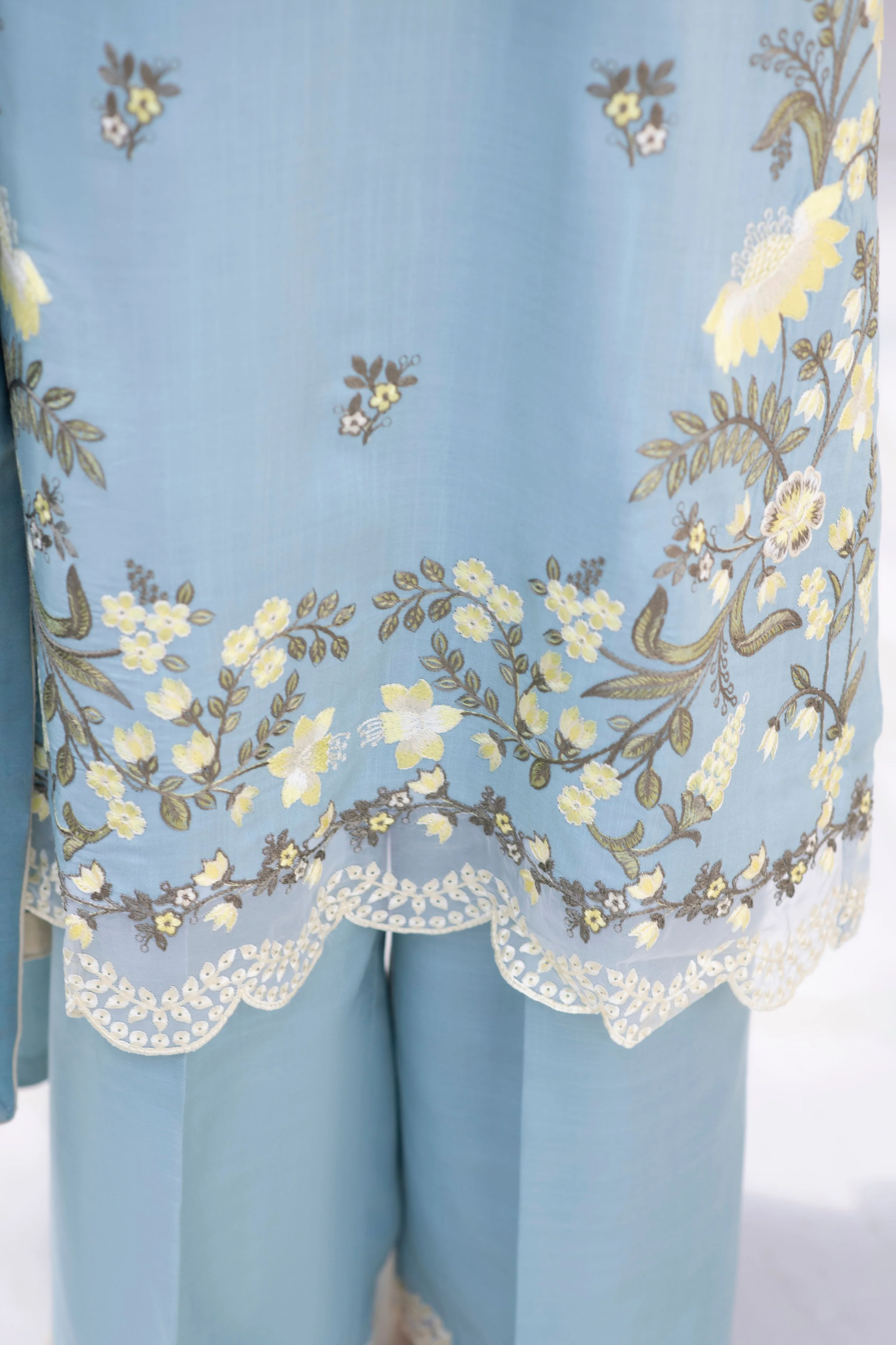 Motif Slub Linen Embroidered Suit-051 - Image 7
