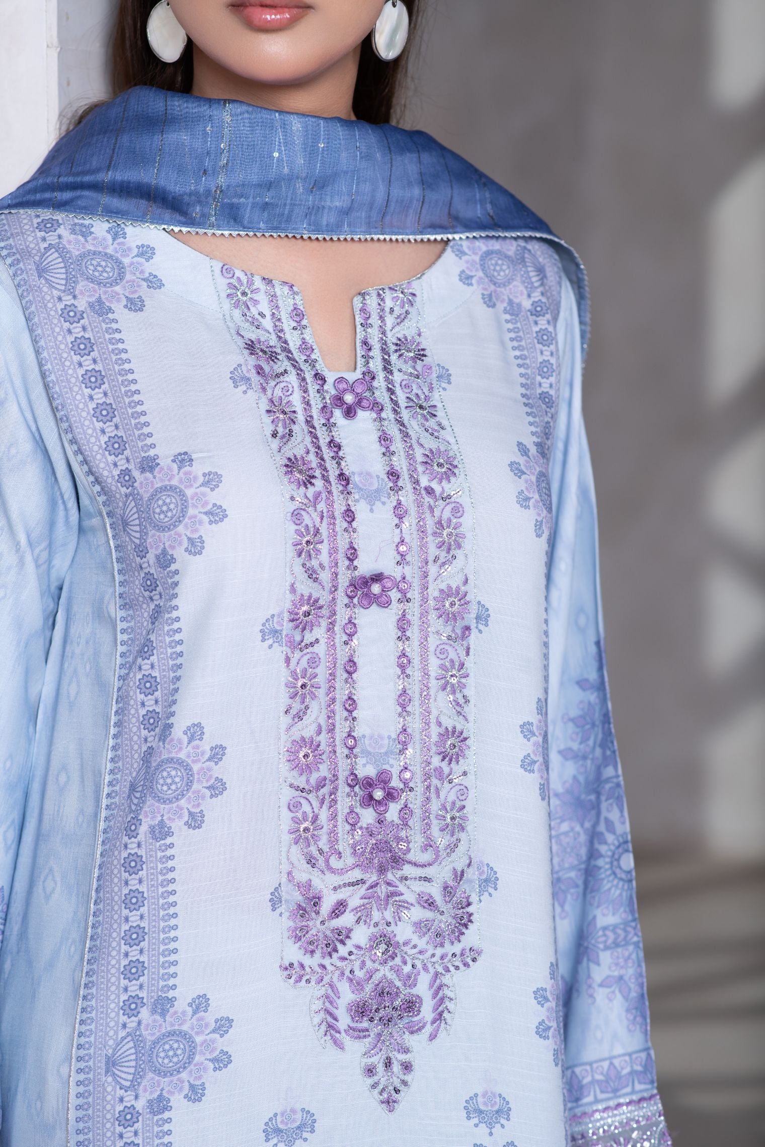 Motif Viscose Printed Suit-043 - Image 14