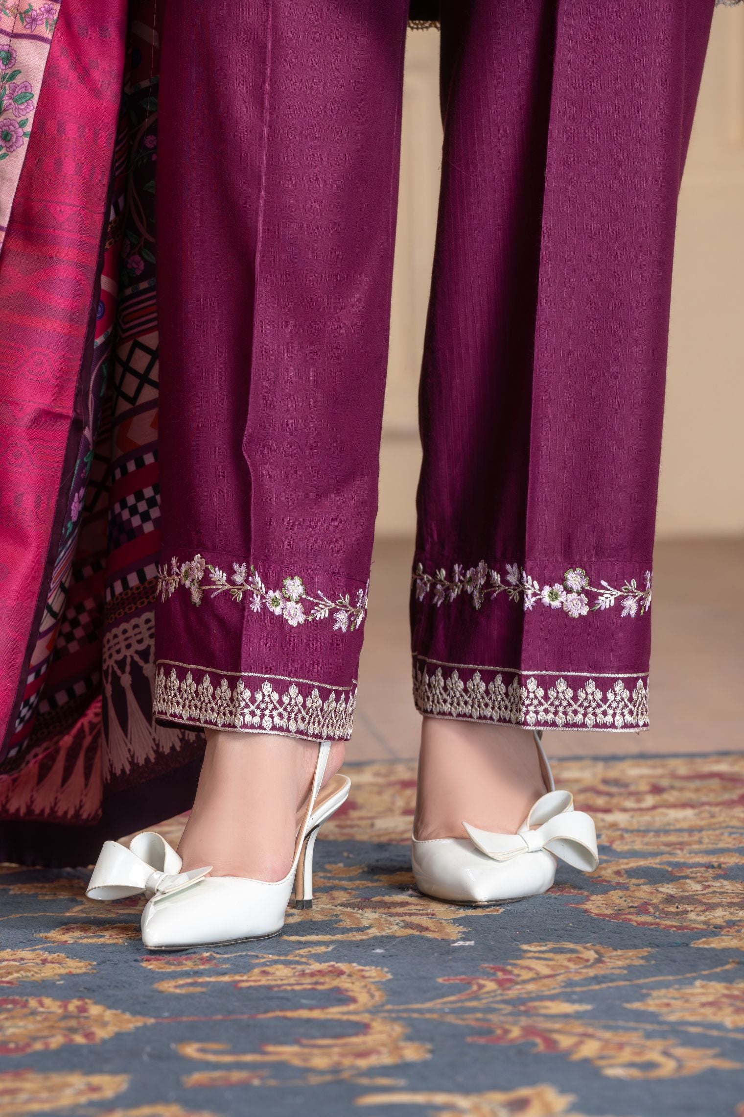 Motif Staple Rod Embroidered Suit-001 - Image 6