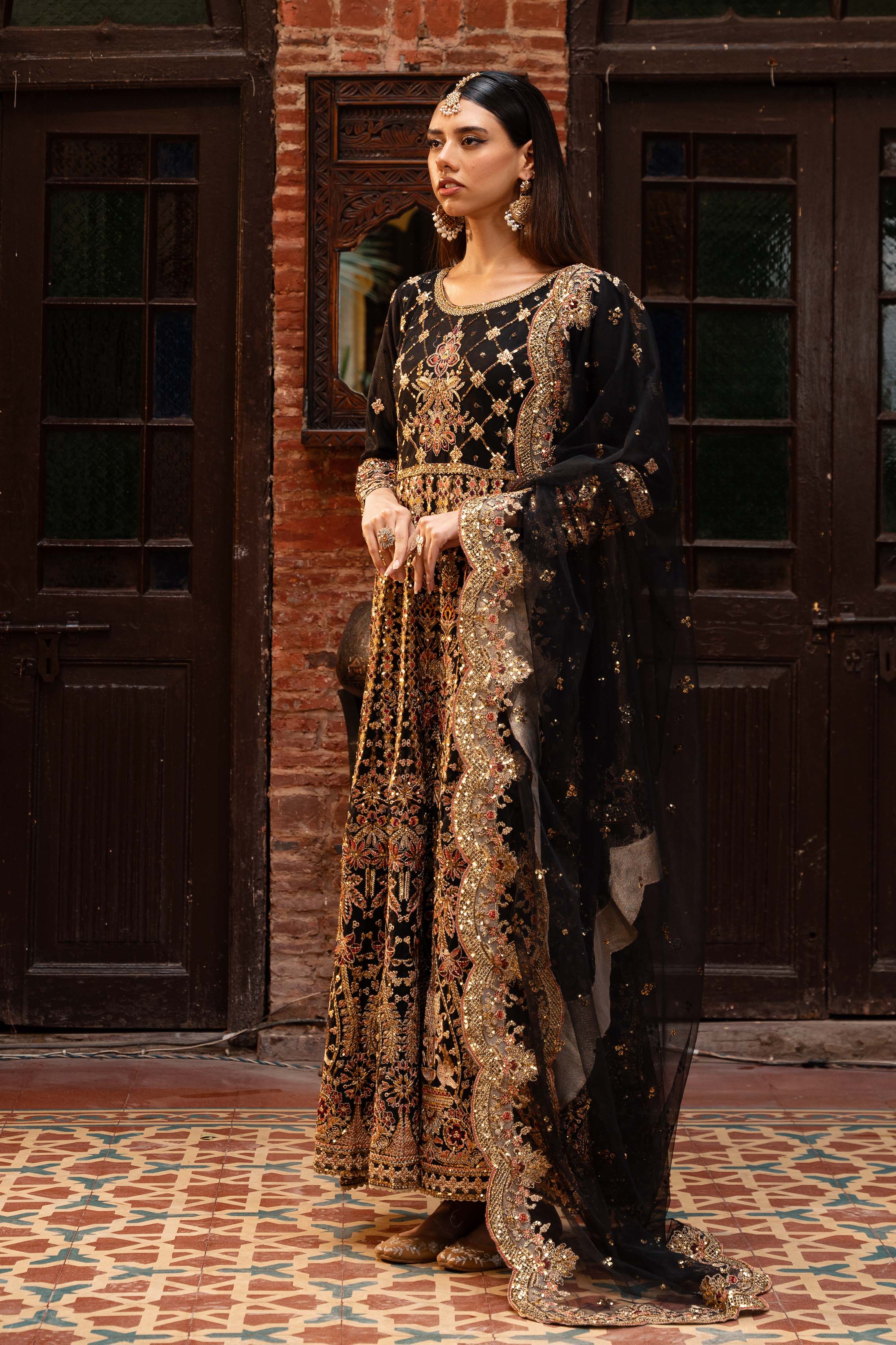 Motif Tilla & Sequence Embroidered Suit-003 - Image 7